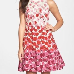 Flower pattern fit & flare size 4 by Maggy London